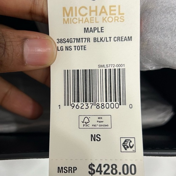 Michael Michael Kors Large Black/Ltd Cream Multi NS Tote - Picture 8 of 14